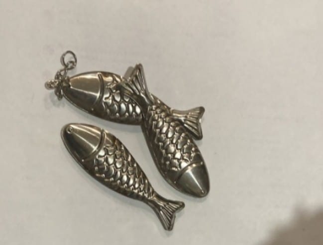 Tres pescado de herramientas de Inle para un cliente especifico