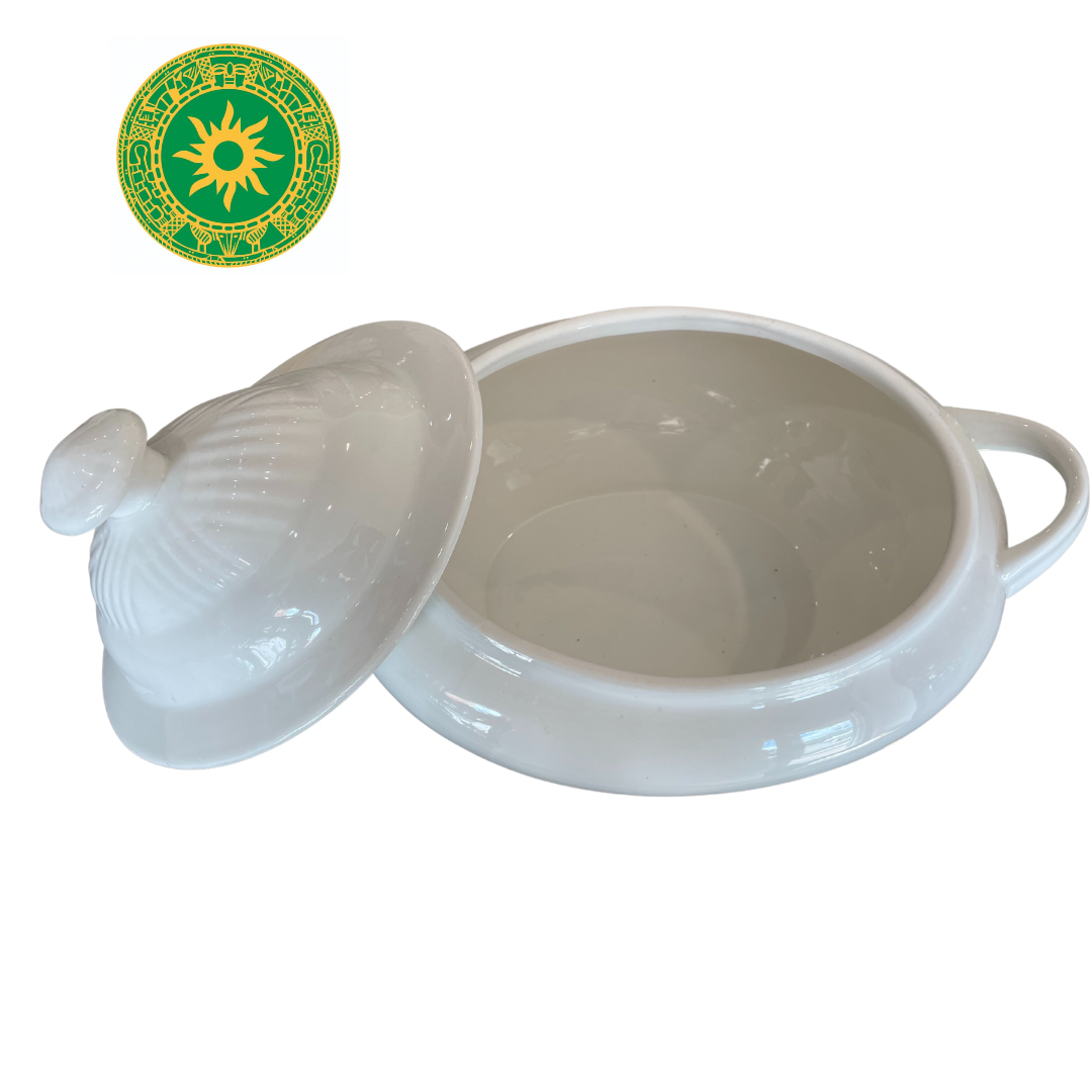 Smooth White Soup Tureens