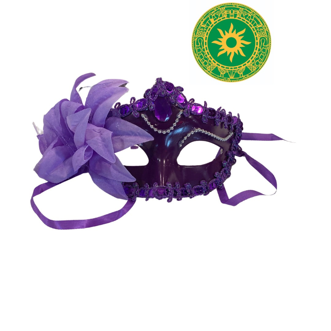 MASK WITH FLOWER