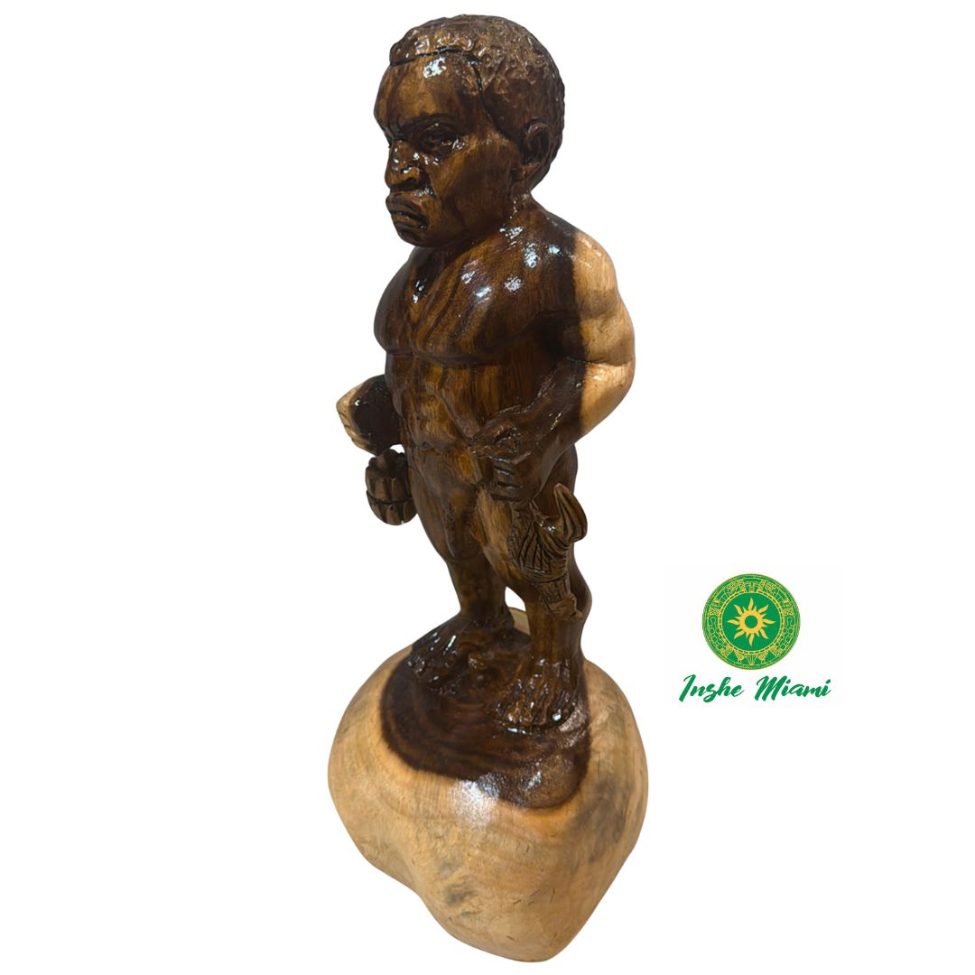 Agborán – Muñeco de Madera de Oba Kolagba en Roble (16"–18")