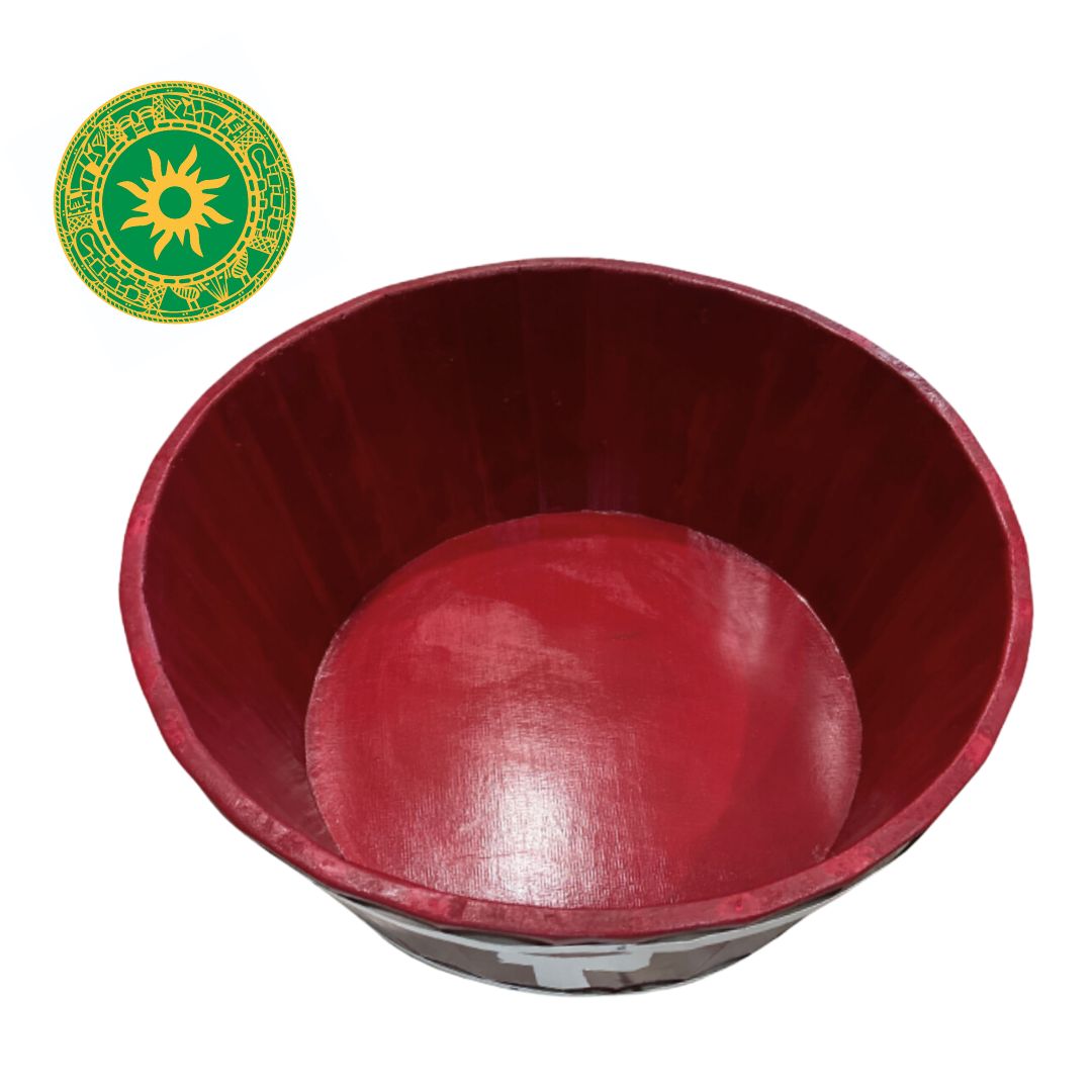 Batea Roja XL con herramientas pintadas