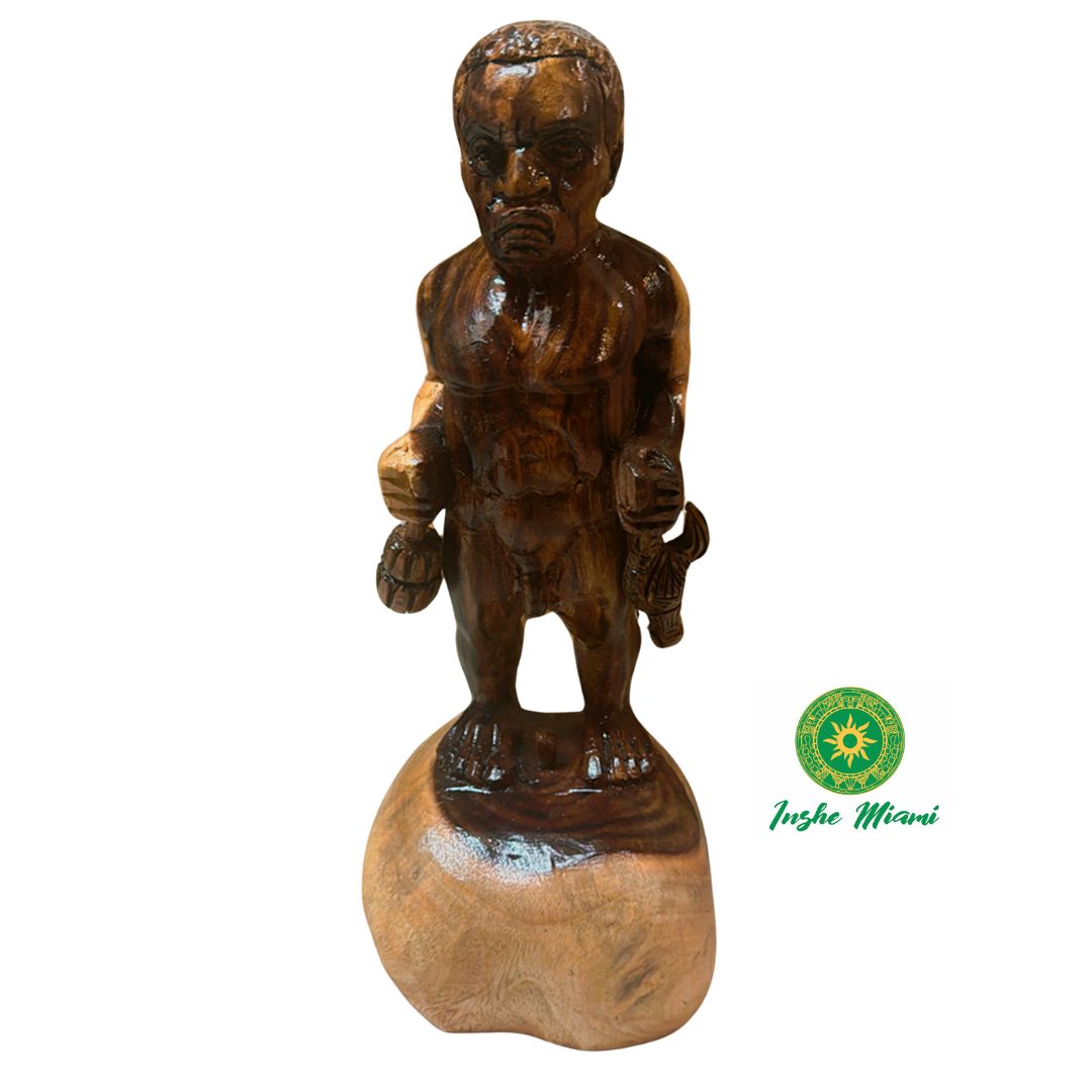 Agborán – Muñeco de Madera de Oba Kolagba en Roble (16"–18")