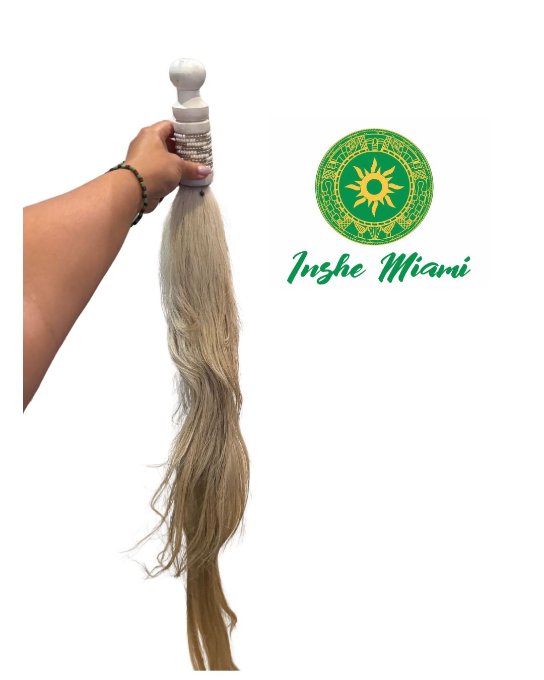Iruke Criollo de Obatalá Grande 50”–52” – Cola Natural Clara | Inshe Miami