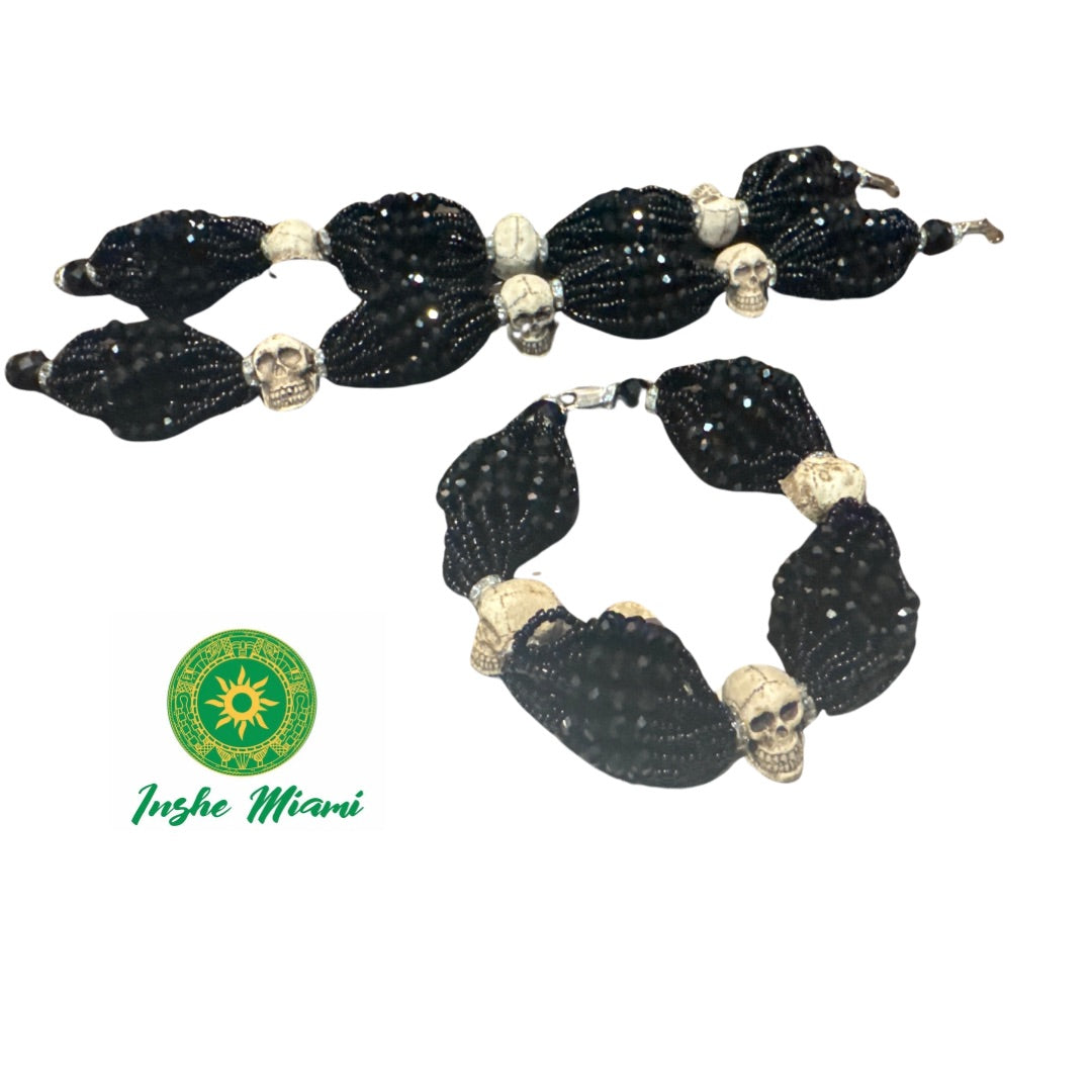 Ilde de Masito Negro con Carabelas