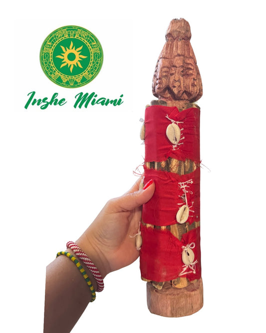 Isan Egungun Tallado