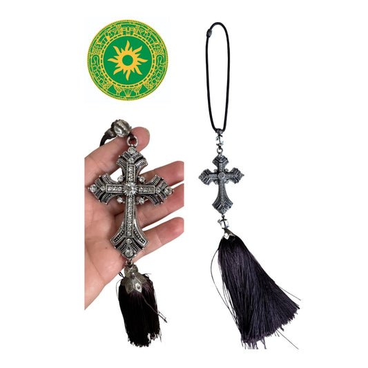 PENDANT WITH CROSS