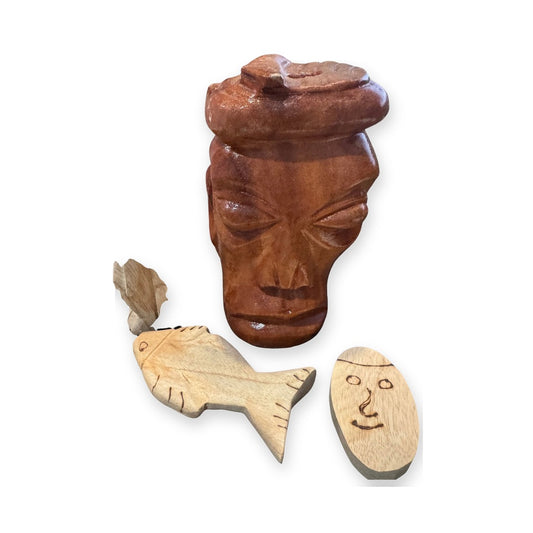 Efe de Olokun con Atributos de Madera