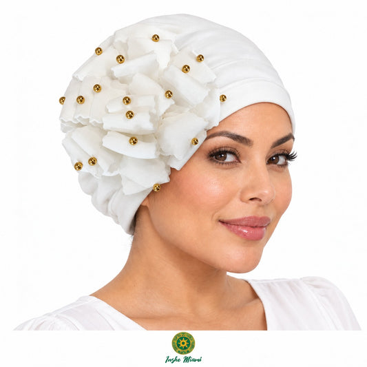 HAT WITH FLOWER AND PEARLS