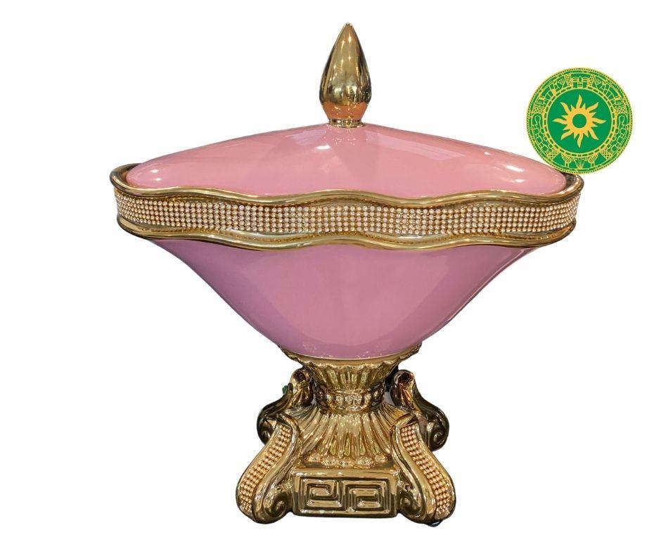 TRIANGLE CUP TUREENS WITH RIBBON
