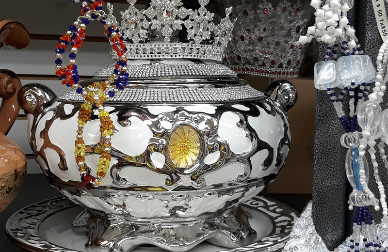 HERMOSA CORONA DE ACERO HERMOSA CORONA DE ACERO - Inshe Miami ARTESANIA MANUAL INSHE MIAMI OBATALA TODA BLANCA