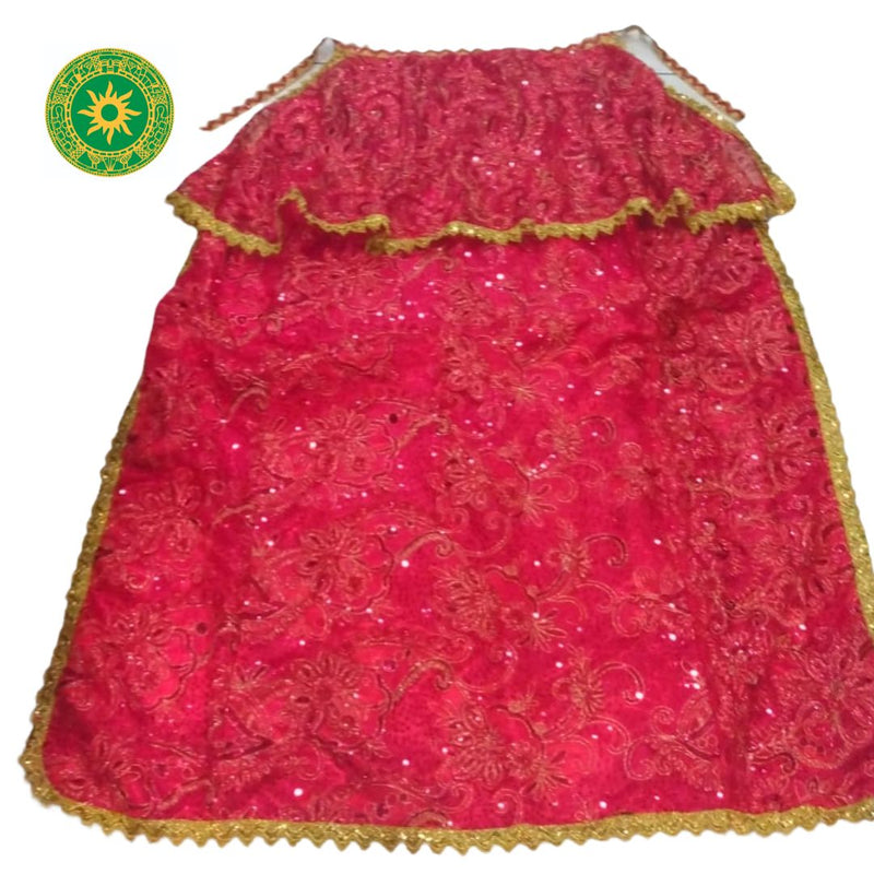 Capas de Santa Barbara con Encajes