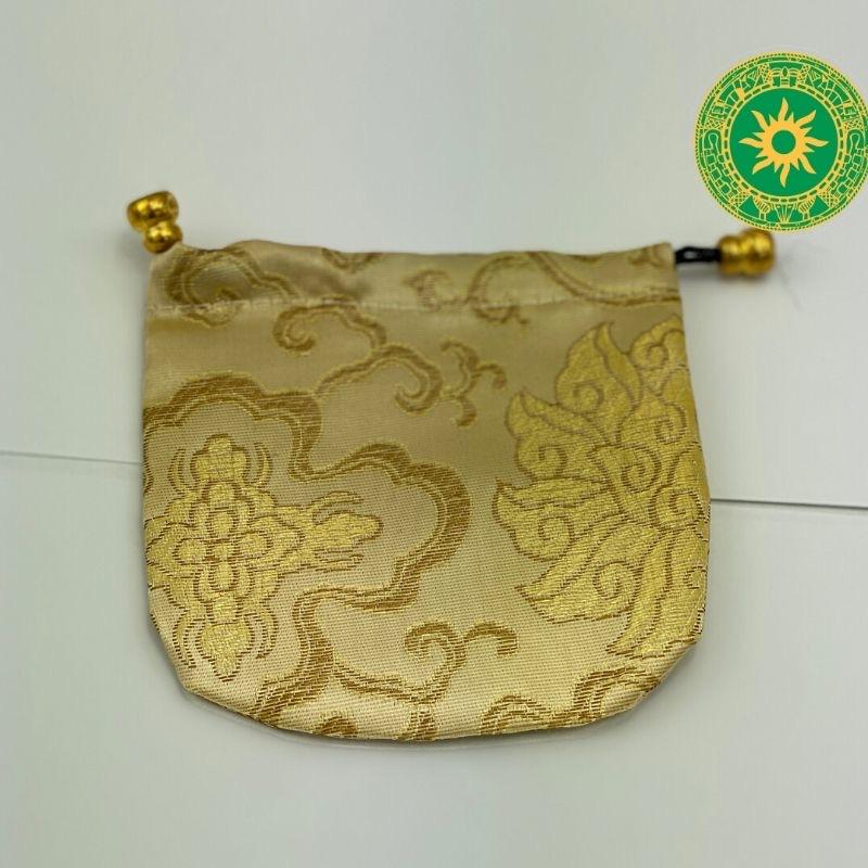 HERMOSA BOLSA DE CARACOLES PARA EL SANTO HERMOSA BOLSA DE CARACOLES PARA EL SANTO - Inshe Miami TEXTILES INSHE MIAMI