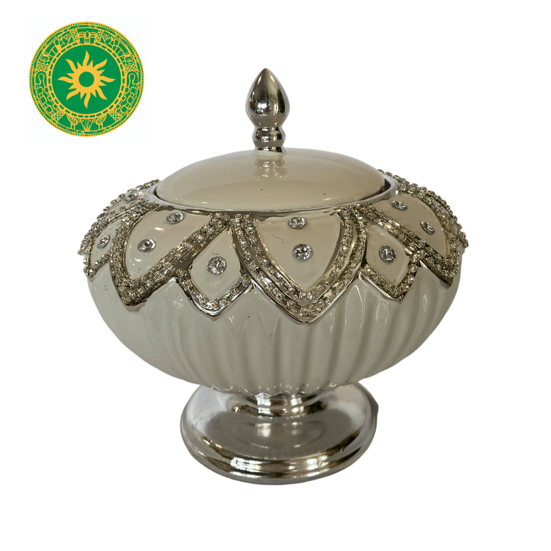 Cup Tureens with Pearls